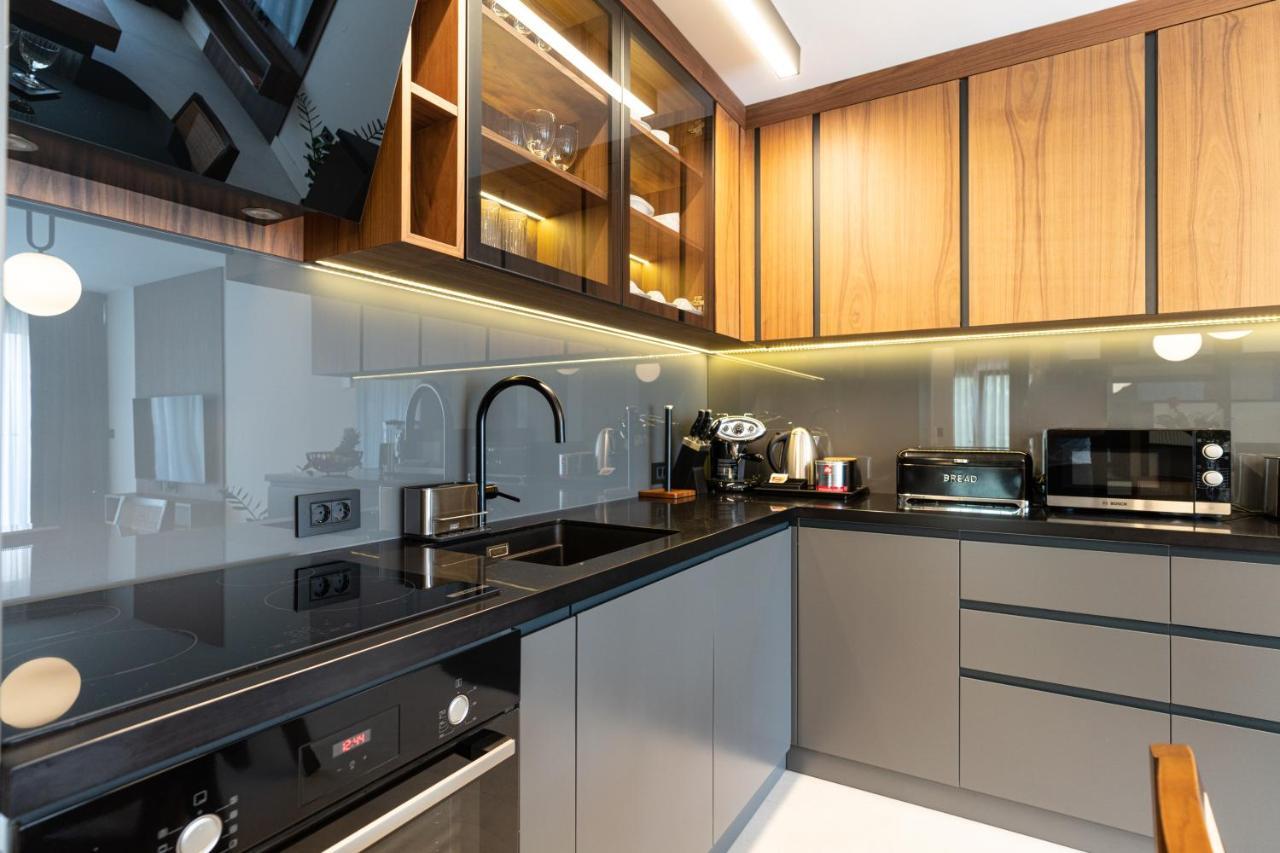 Ez Luxury Living Apartment Rovinj Luaran gambar